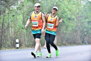BIB: 25403, 26478
                            <button type="button" onclick="openModal(10125420)" class="btn btn-primary btn-sm float-right btn-popup" data-toggle="modal" data-target=".modal-high-quality">
                        <i class="fas fa-shopping-cart"></i> Add to Cart
                    </button>
                                            <button type="button" onclick="isThisMe(10125420, true)" class="btn btn-success btn-sm float-right btn-popup btn-isme hidden" data-toggle="tooltip" data-placement="bottom" title="นี่คือรูปของคุณใช่ไหม คลิกที่นี่เพื่อเอาเข้าอัลบั้ม">
                        <i class="fas fa-plus"></i> Add to album
                    </button>
                    <button type="button" onclick="isThisMe(10125420, false)" class="btn btn-warning btn-sm float-right btn-popup btn-isnotme hidden">
                        <i class="fas fa-ban"></i> Remove from album
                    </button>